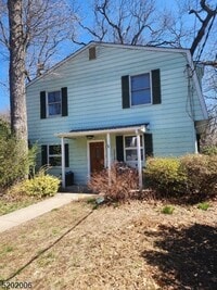 Building Photo - 441 Lakeview Ave