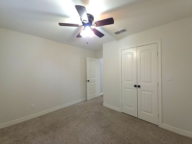 Building Photo - Ready to Move Into Your Dream Rental Home?