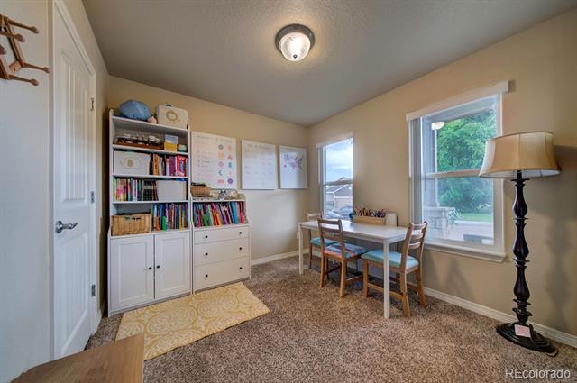 Building Photo - 8013 Pinfeather Dr