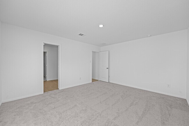 Building Photo - 16615 Rolling Hillside Wy