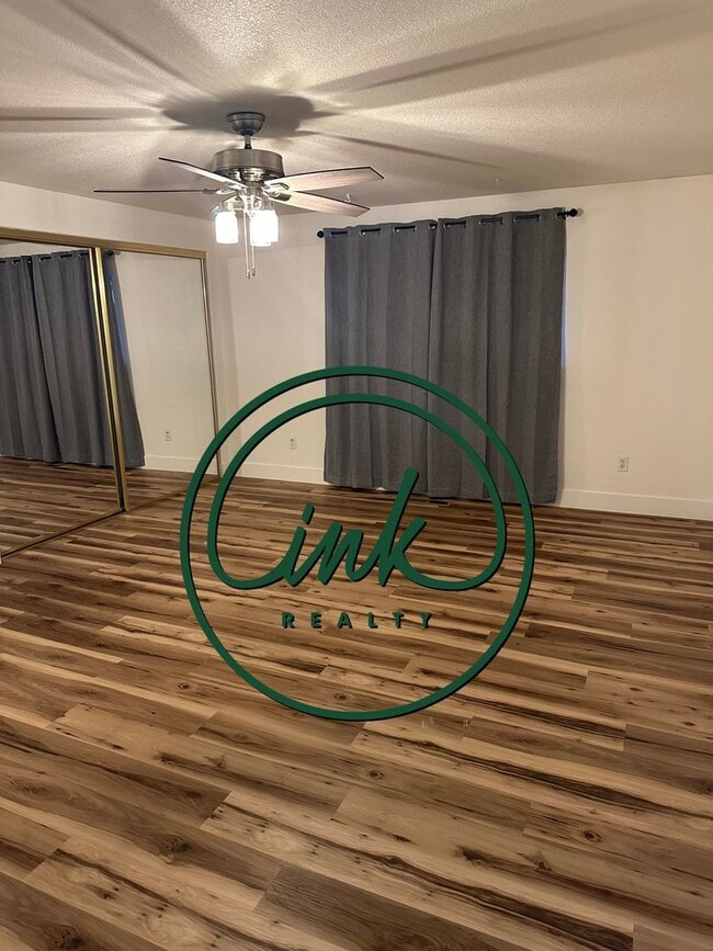 Building Photo - Newly updated home in Carson City