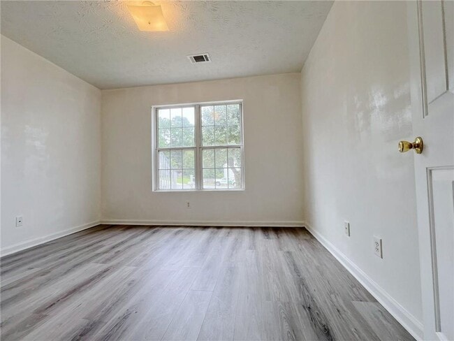 Building Photo - 290 Arden Ridge Ct