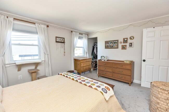 Building Photo - 147 Beech St