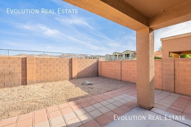 Building Photo - 3851 E. Pollack-