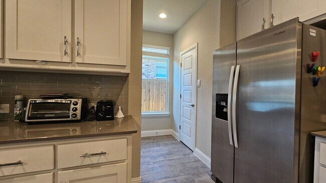 Building Photo - New Home For Rent!