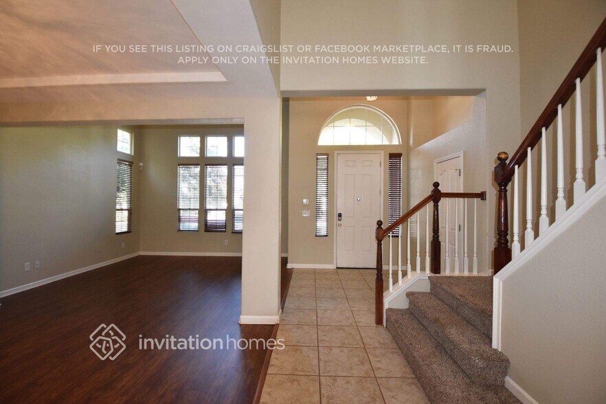 Building Photo - 9554 E Park Dr