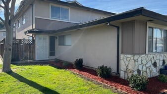 Building Photo - 1342 Shawn Dr