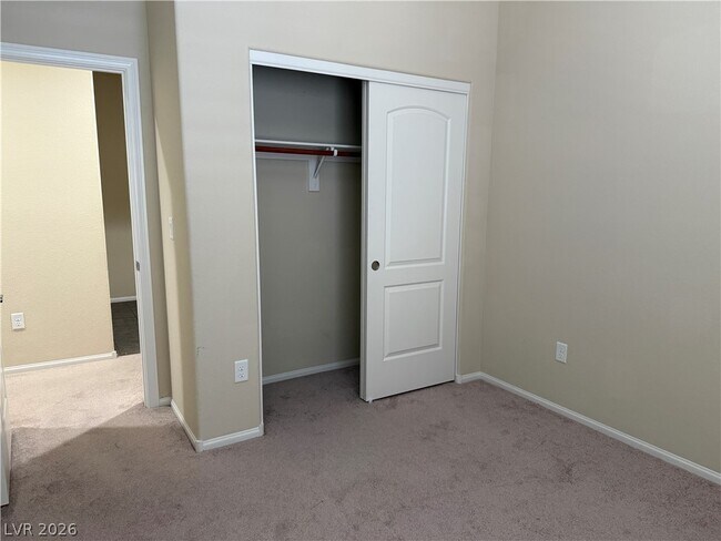 Building Photo - 6721 Chambers Lake Ct
