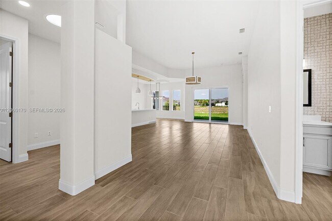 Building Photo - 3 Rio Vista Dr