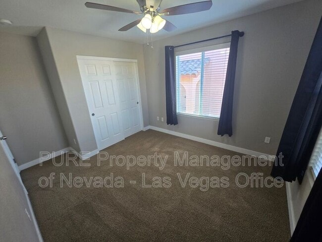 Building Photo - 9389 Black Wolf Ave