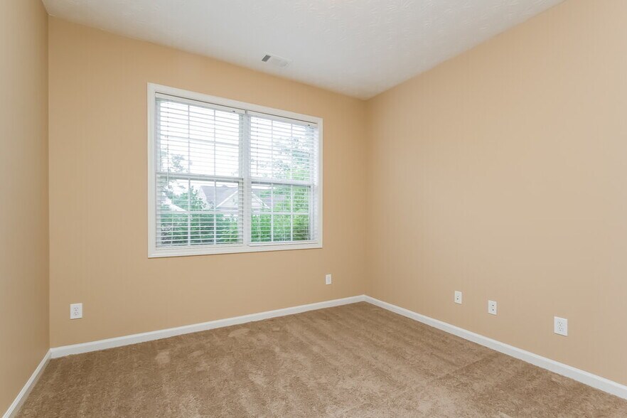 Building Photo - 799 Clairidge Elm Trail SW