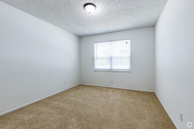 Building Photo - 5267 SW 21st Pl