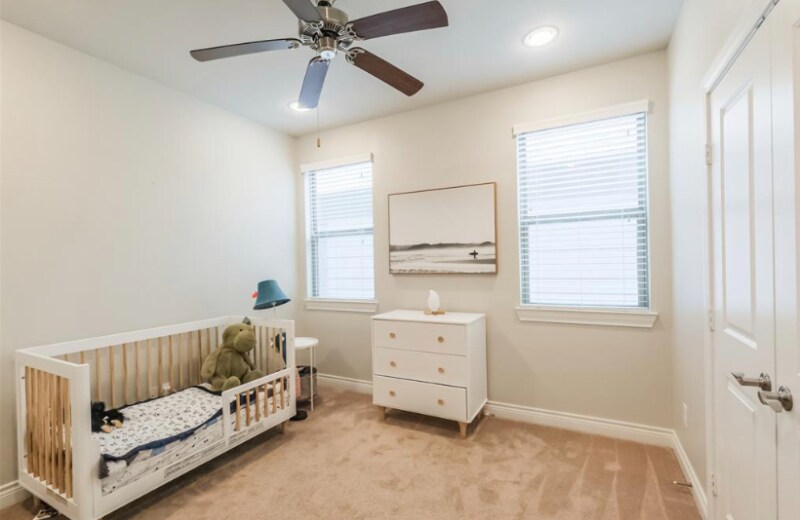 Building Photo - 1521 Nashua St