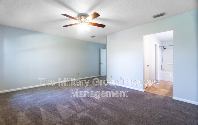 Building Photo - 341 Dijon Dr S