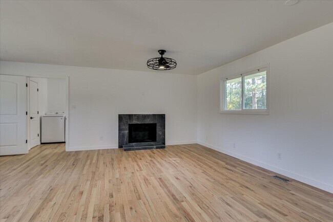 Building Photo - 2897 Wagener Rd
