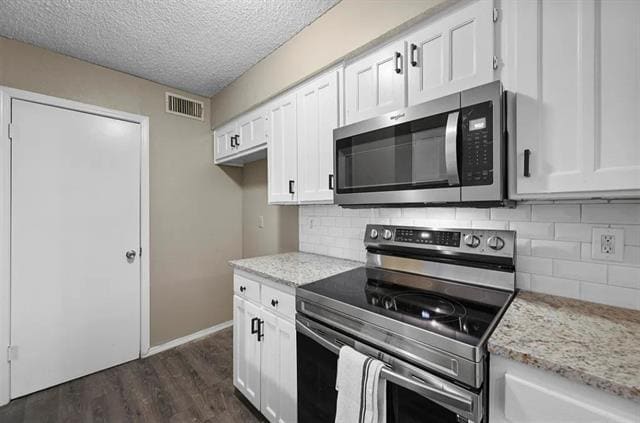 Building Photo - 2401 Long Ridge Ln