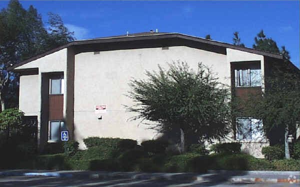Building Photo - Laurel Village
