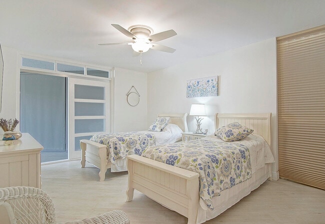 Building Photo - 2400 S Ocean Dr