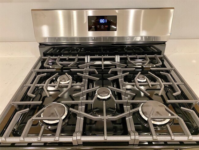 Building Photo - 3724 Moss Hl Rd