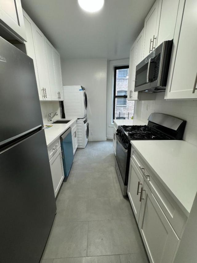 Primary Photo - 3 bedroom in NEW YORK NY 10027