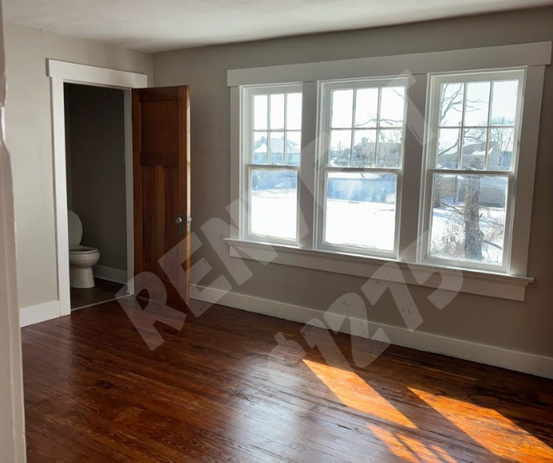 Building Photo - 2112 Ravenwood Ave