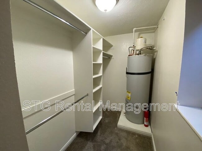 Building Photo - 145 E 500 S