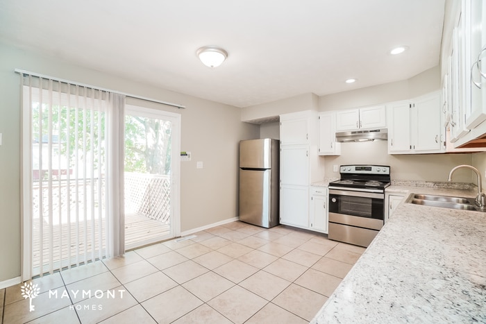 Building Photo - 3747 Christie Rd E