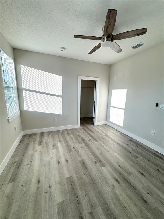 Building Photo - 1919 30th Ave N