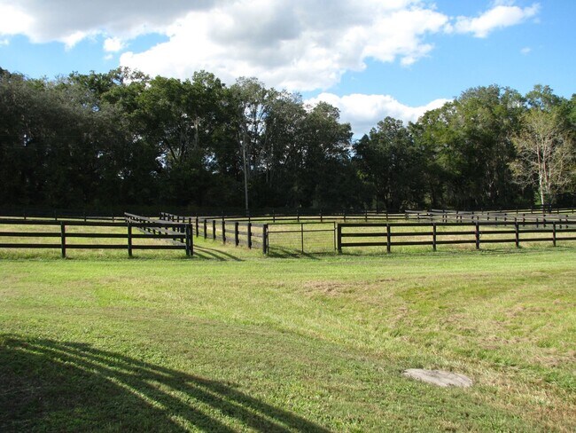 Building Photo - Beautiful 11.16 Acre Farm with Lots of Ame...
