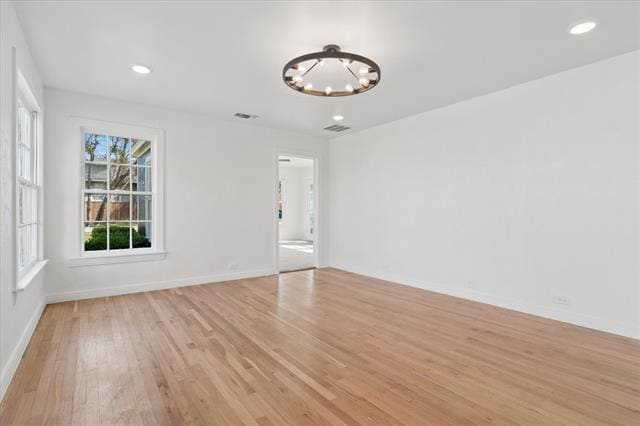 Building Photo - 602 W Pecan St