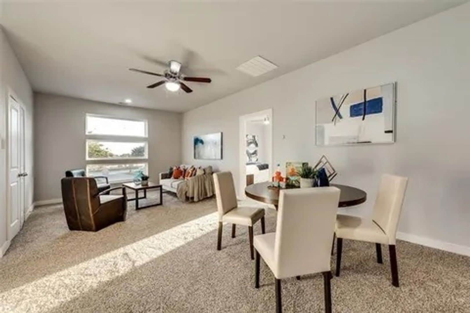 Building Photo - 5805 Rivendell Dr