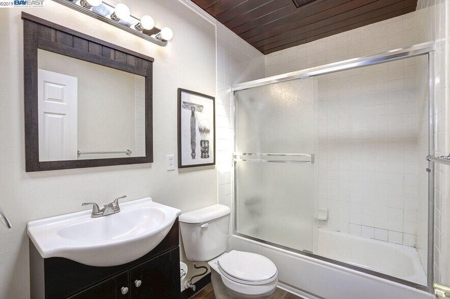 Building Photo - 43512 Bryant St