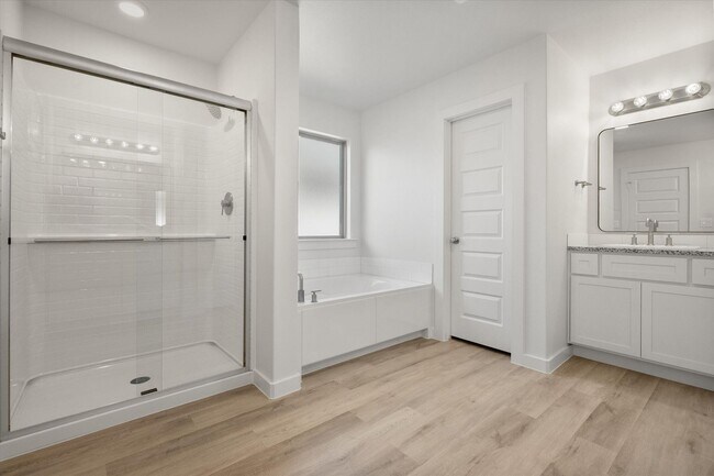 Building Photo - Brand New Construction in Viridian with a FIREPLACE!