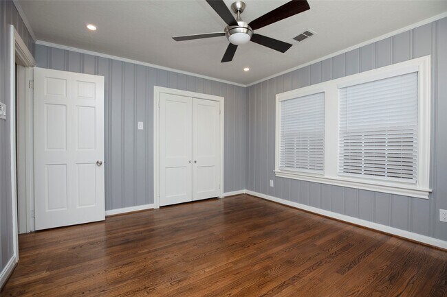 Building Photo - 1202 Birdsall St