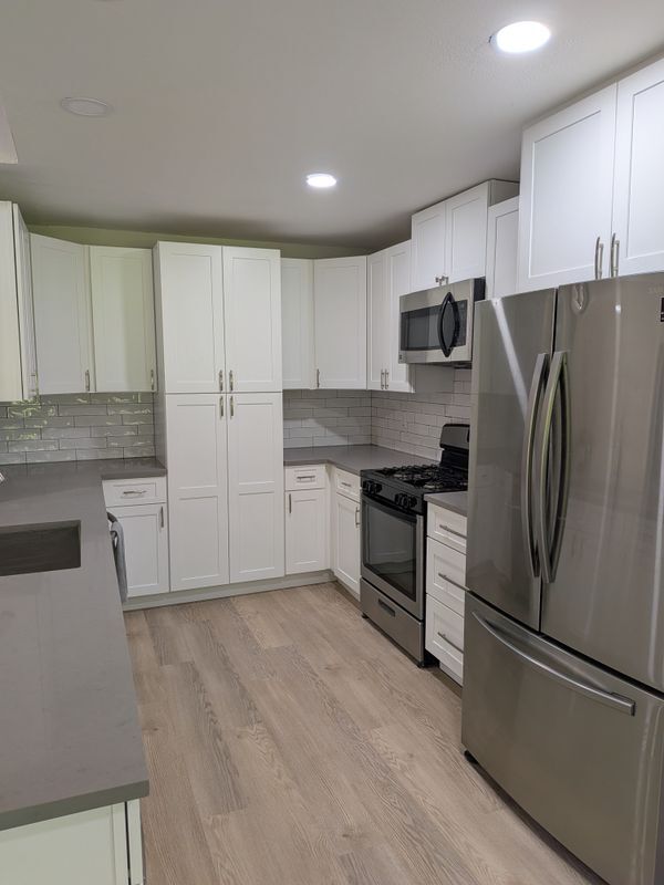 Building Photo - 9705 Marlborough Dr
