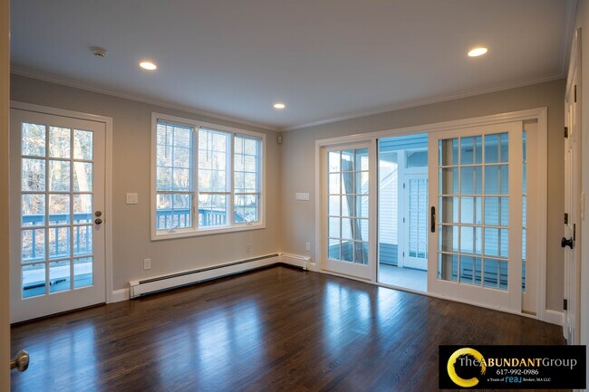 Building Photo - 40 Puddingstone Ln
