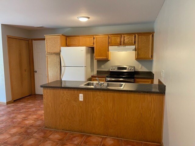 Building Photo - 24002 Wedgewood Cir