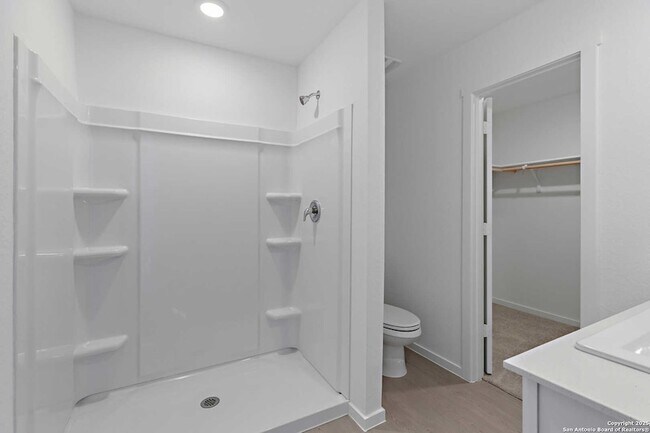 Building Photo - 285 Tahoe Ave