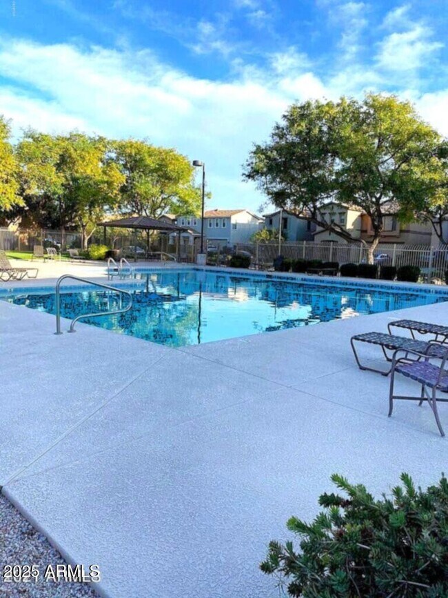 Building Photo - 21183 E Avenida Del Valle