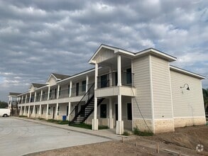Building Photo - Kings Landing Apartments