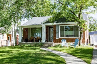 Building Photo - Beautifully Updated 3-Bedroom Home with Modern Upgrades & Spacious Backyard