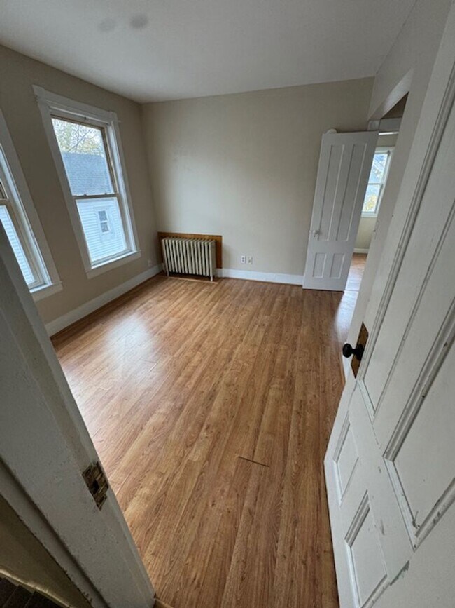 Building Photo - 38 Oak- Augusta