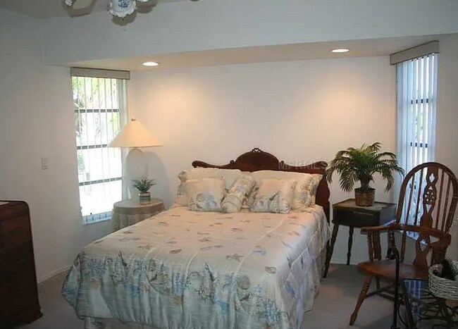 Building Photo - Beautiful home with private dock!