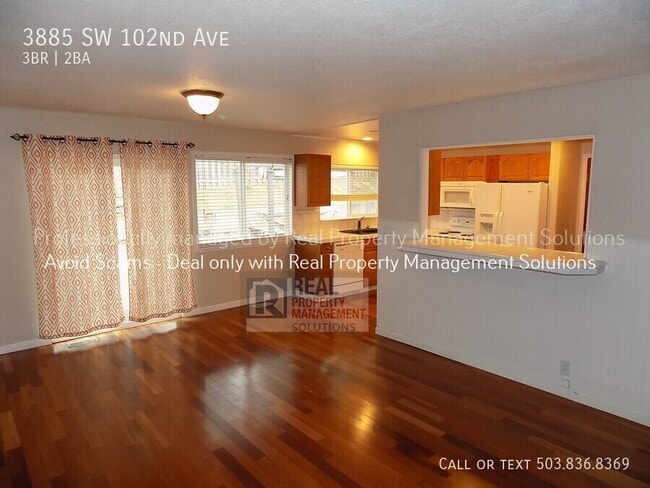 Building Photo - 3885 SW 102nd Ave