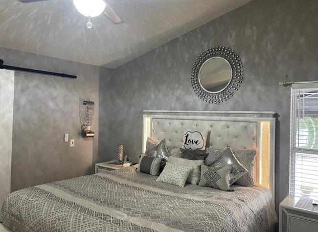 Building Photo - 8307 Sun Vista Way