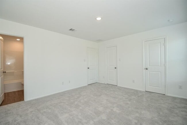 Building Photo - 4123 Saw Mill Peak Ln