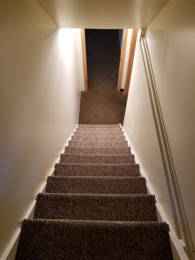 Building Photo - 1836 Todd Rd