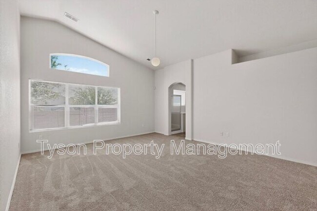 Building Photo - 9012 Sandy Spring Ave SW