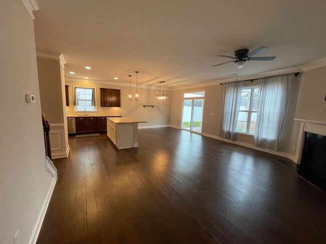 Building Photo - 2383 Seagull Dr
