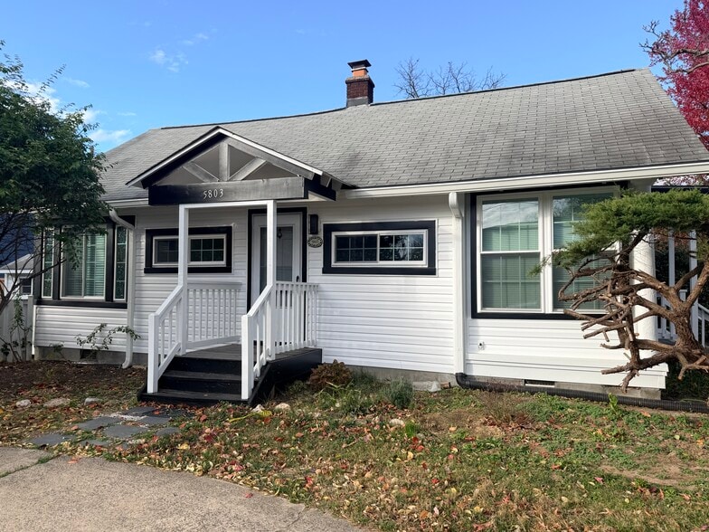 Primary Photo - 5803 2nd St S